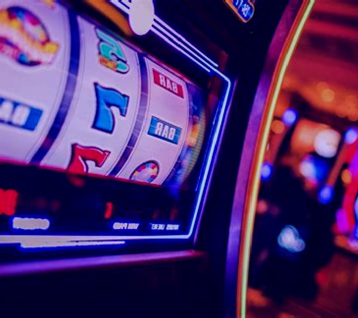 Infinite X slot game