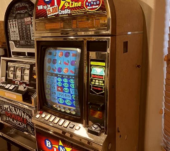 Infinium slot machine