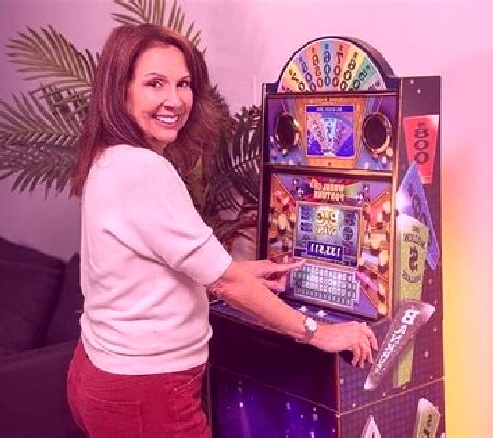 Interstellar Home slot machine