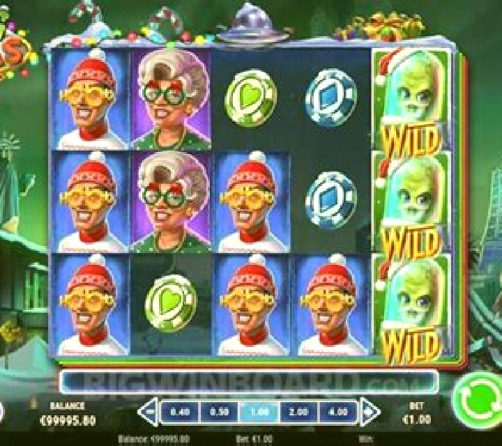 Invading Vegas Las Christmas slot