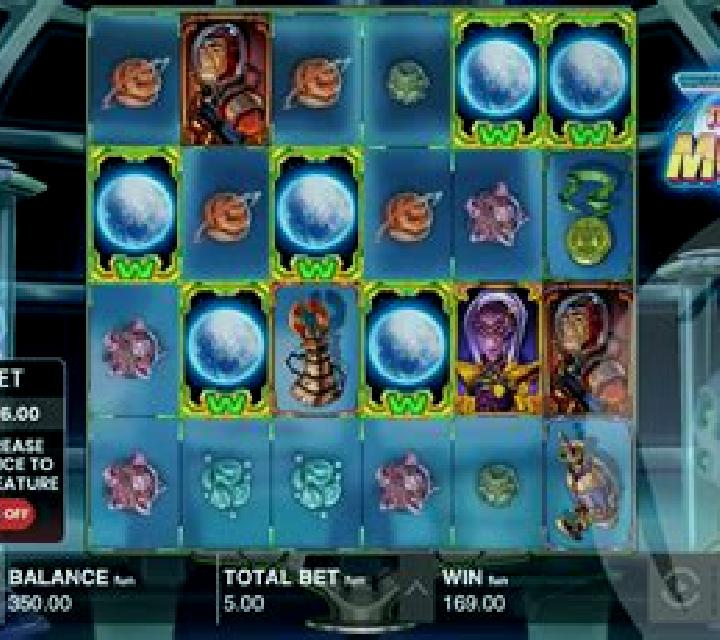 It Came From The Moon slot machine