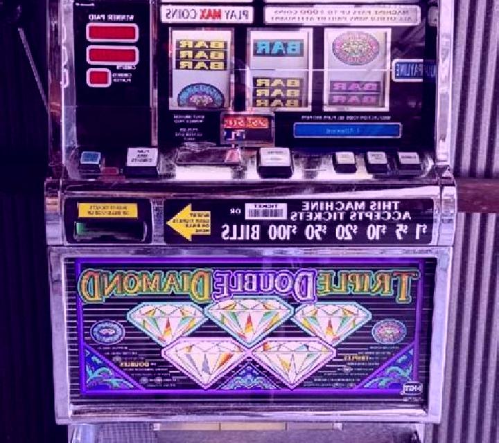 Jackpot 2000 slot machine