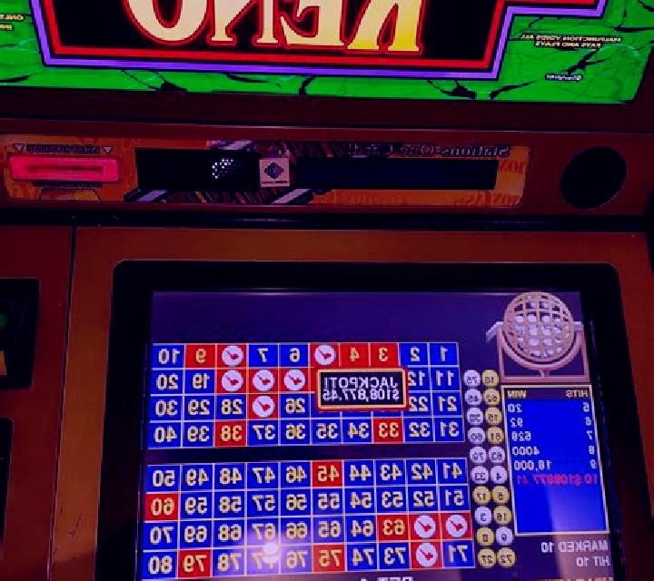 Jackpot Keno slot machine