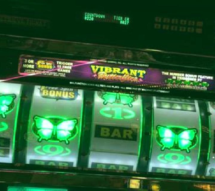 Jade Butterfly slot machine