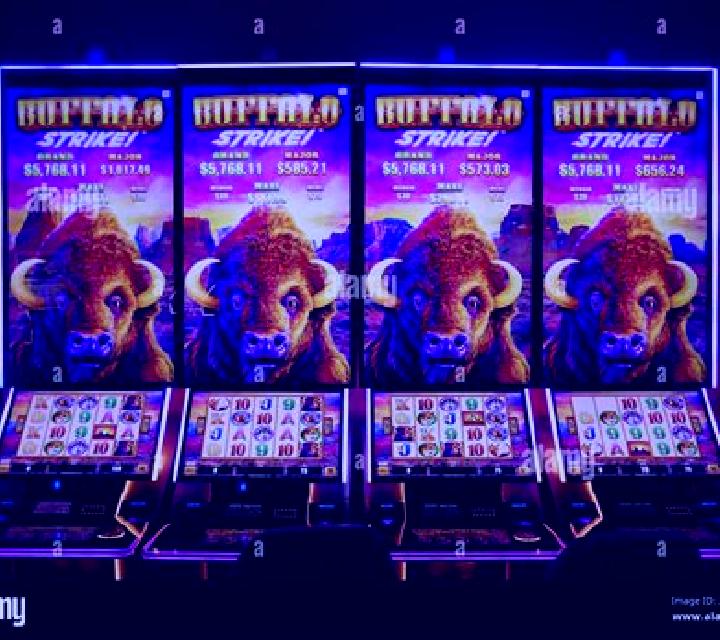 Jaguar Strike slot machine