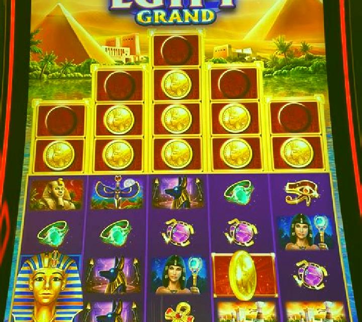 Jars of Egypt slot machine