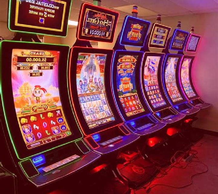 Jingle Bells (Tom Horn Gaming) slot machine