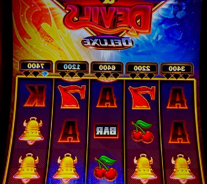 Joker 50 Deluxe slot machine