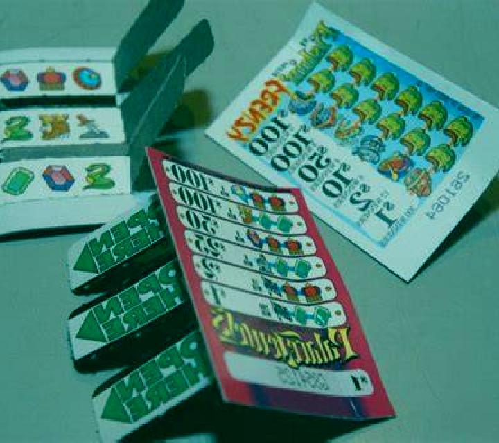 Jolly Roger Flag (Pull Tabs) slot game