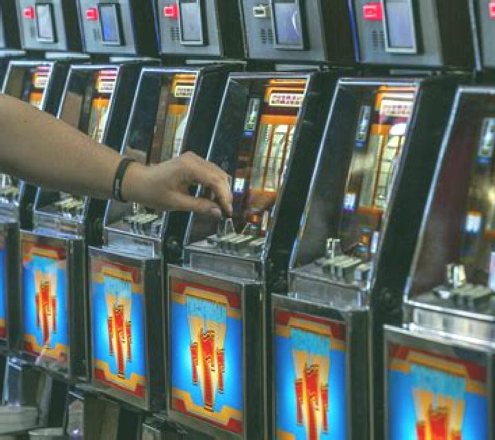 K-Pop Drop slot machine