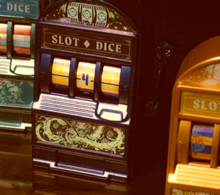 Kajot Lines Street Dice slot machine