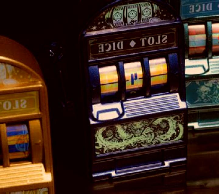 Kemet s Dice slot machine