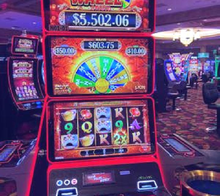 Keno (Realistic) slot machine