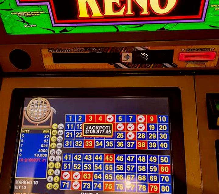 Keno T+ slot machine