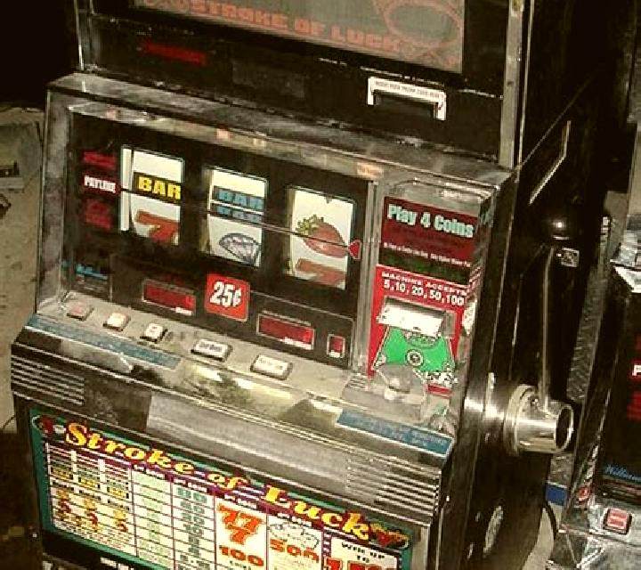 Kingdom of Luck slot machine