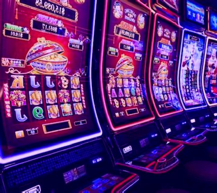 Kingdoms Rise Live Blackjack slot machine