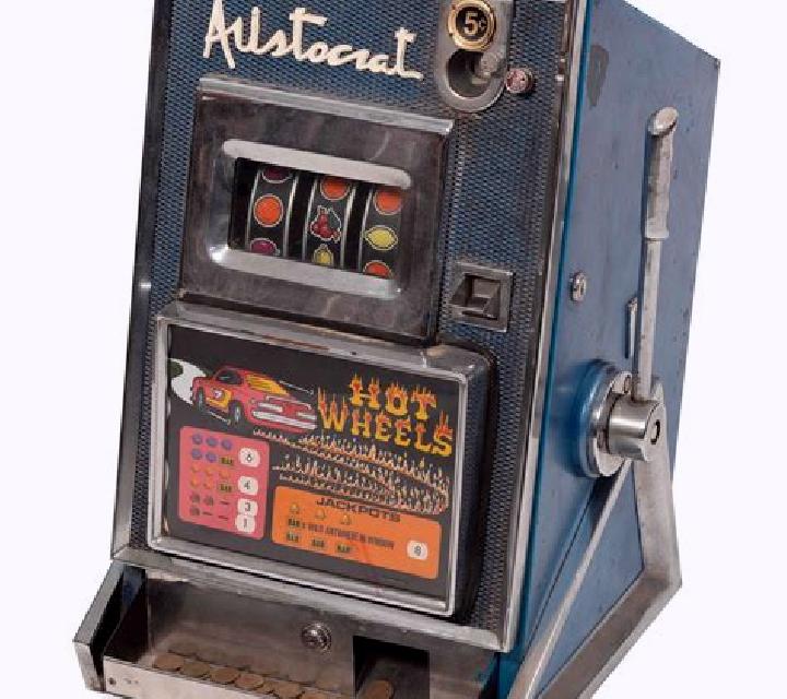 Kingfisher on Wheels slot machine