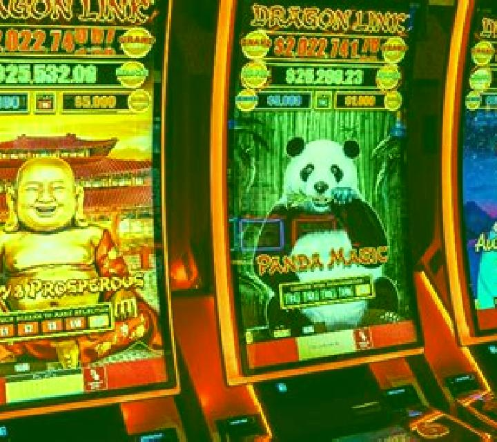 Kings Jackpots slot