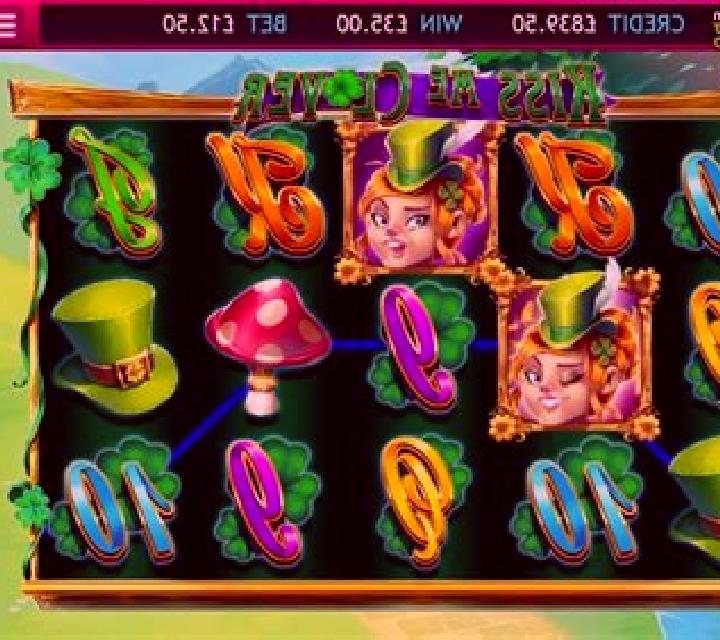 Kiss Me Clover online slot