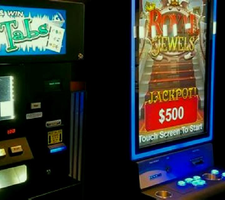 Kitten King (Pull Tabs) online slot