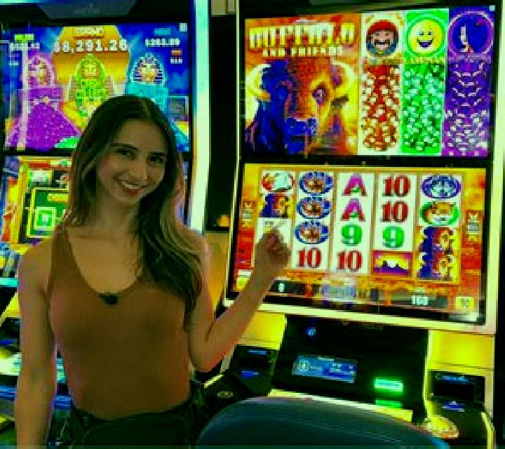Knock Knock slot