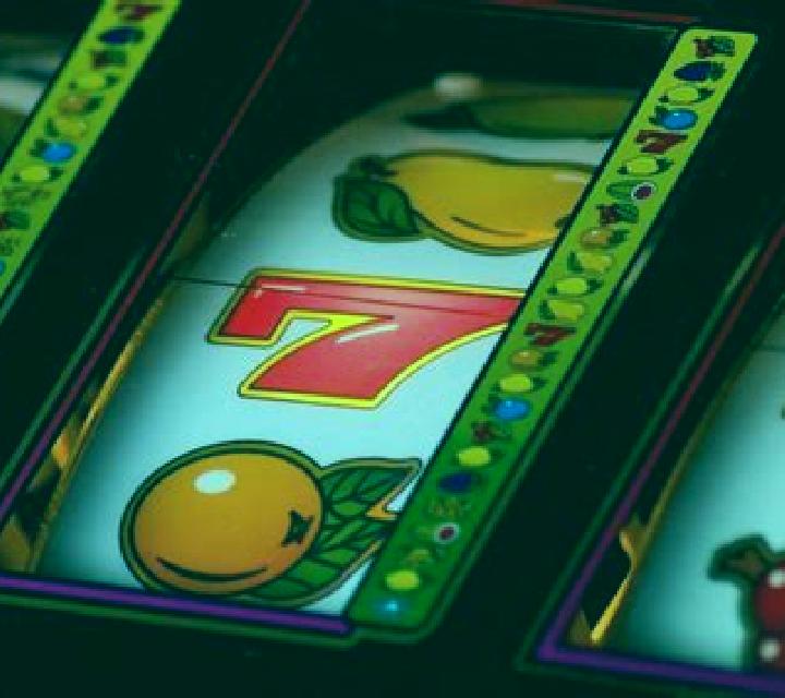 Koi Respin 7 slot machine