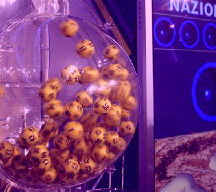 La Ruota Di Natale slot machine