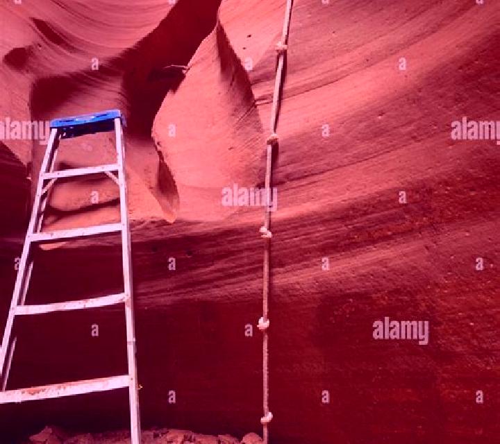 Ladder Climbing slot