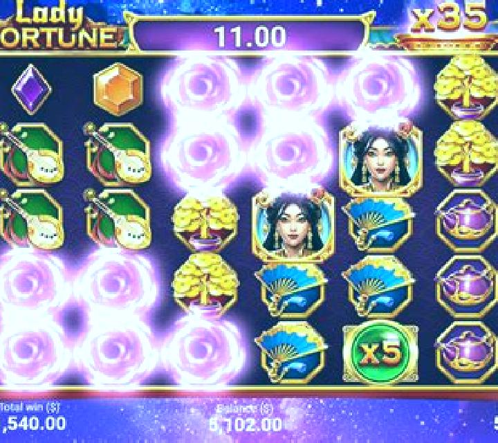 Lady of Fortune Destiny Spins slot game