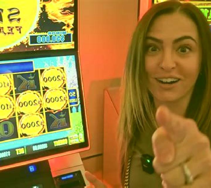 Lady of Sea slot machine