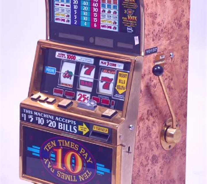 Lady Wild 10 slot machine