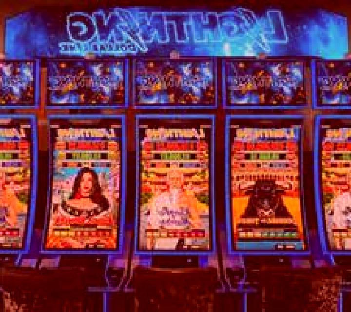 Land of the Free slot machine