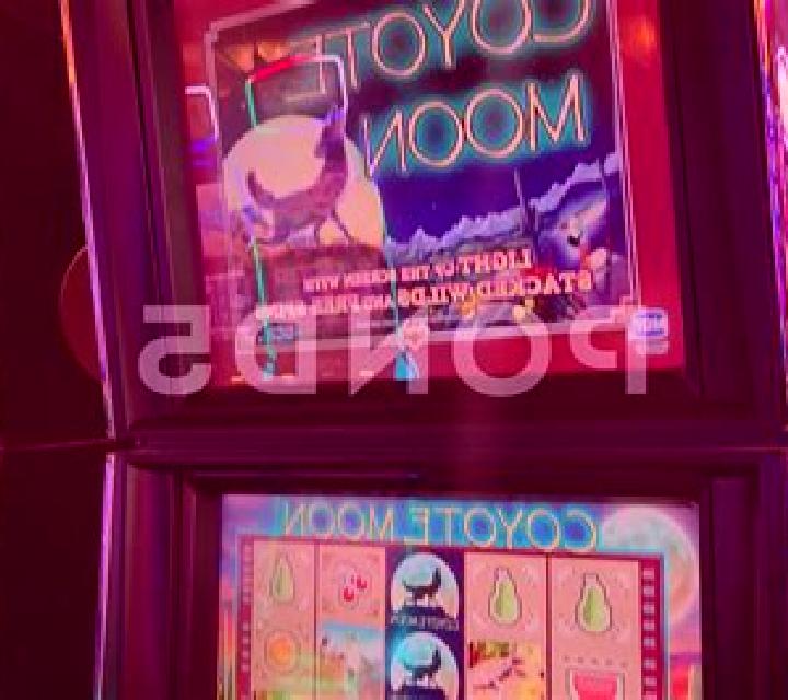 Legend of the Moon online slot