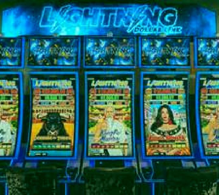 Lightning Path slot machine