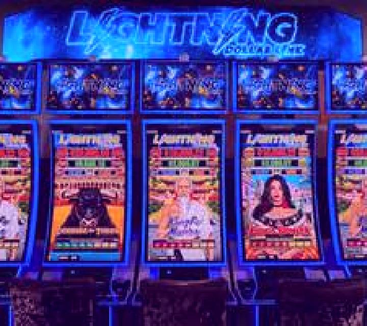 Lightning Rush slot machine