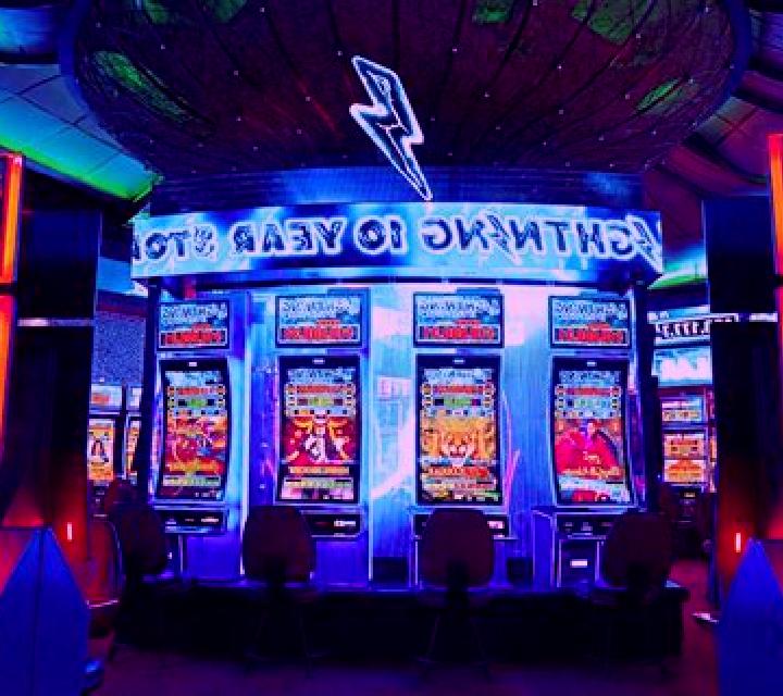 Lightning Storm slot machine