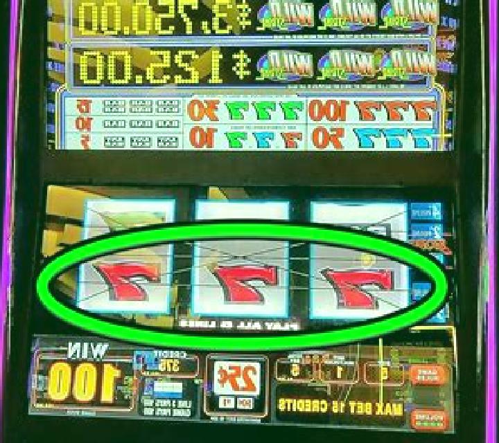 Lilith s Passion 15 lines slot machine