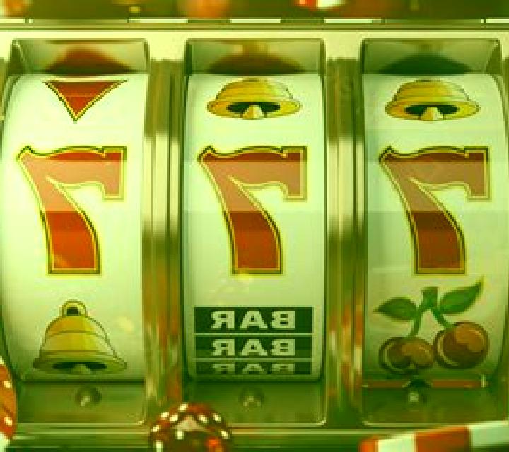 Loaded 7 s slot machine