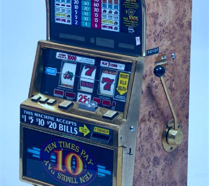 Locked Hearts 10 slot machine