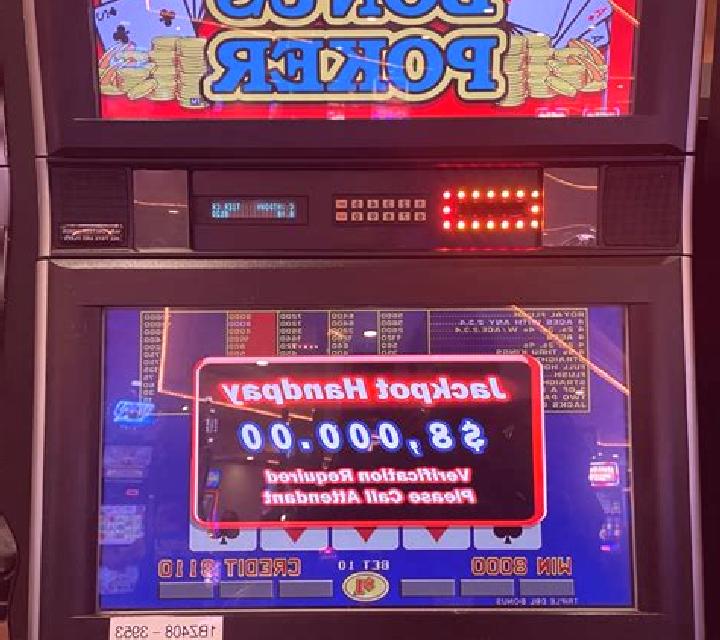 Louisiana Double Poker slot machine