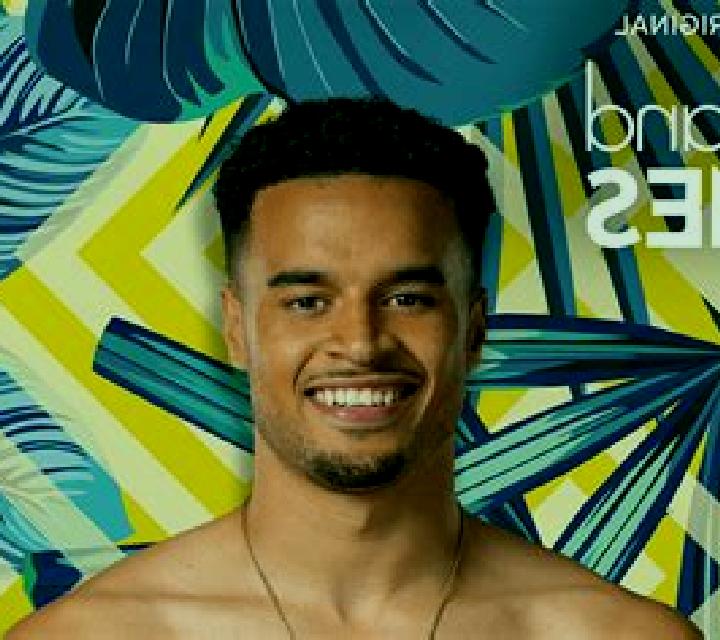 Love Island - Love in a Spin slot game