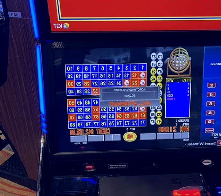 Lucky 8 Keno slot game