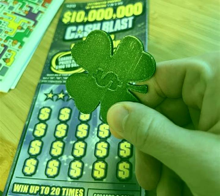 Lucky Clover Scratch slot machine