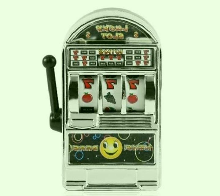 Lucky Dice 2 slot machine