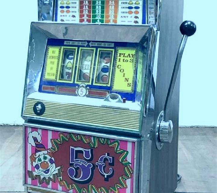 Lucky Joker 5 slot machine