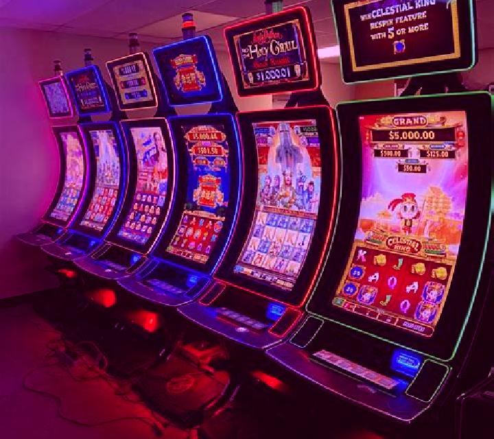 Lucky Mine (Cayetano Gaming) slot machine