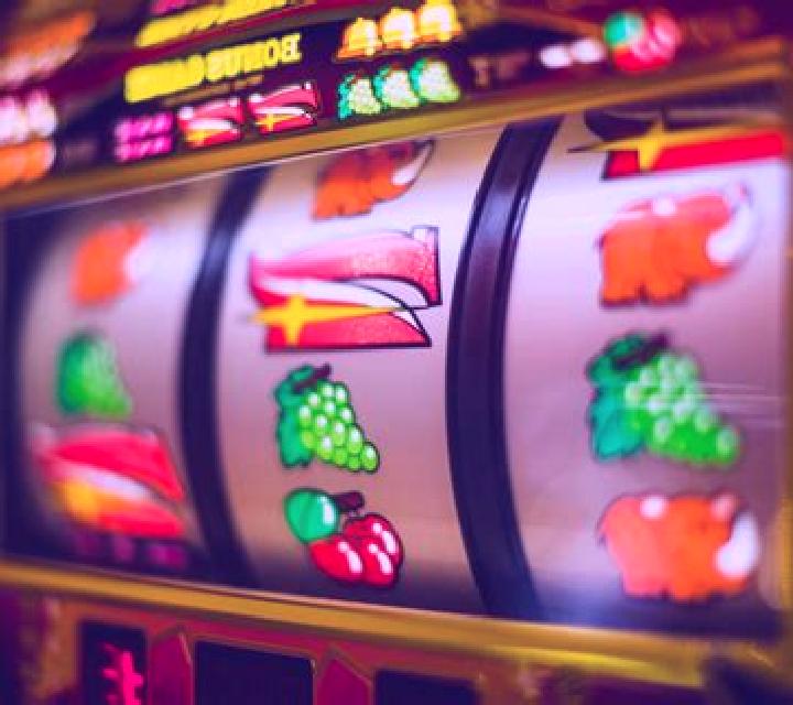 Lucky Panda (August Gaming) slot machine