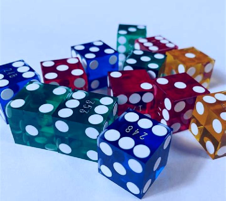 Lucky Streak 1000 Dice slot game