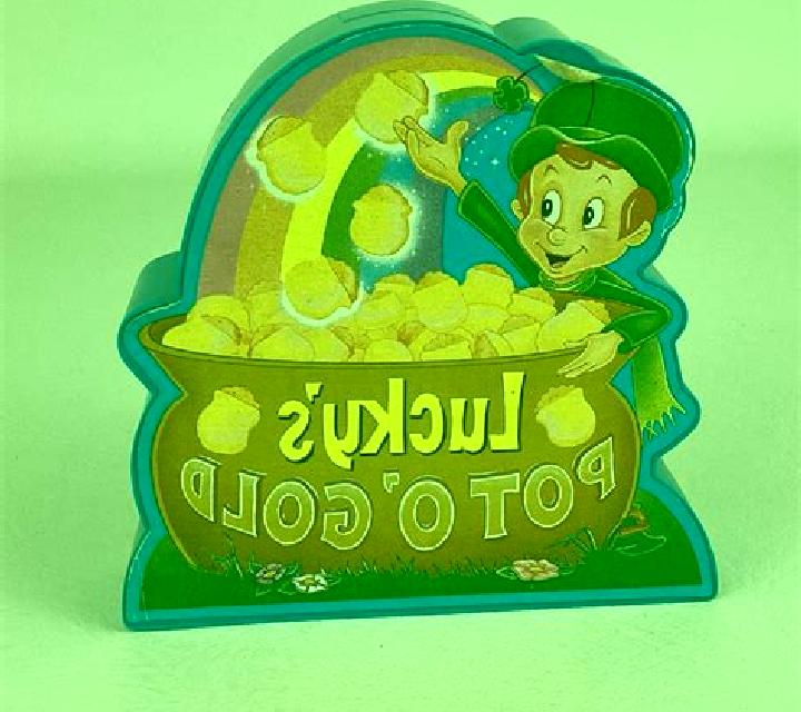 Lucky s Pot of Charms slot game