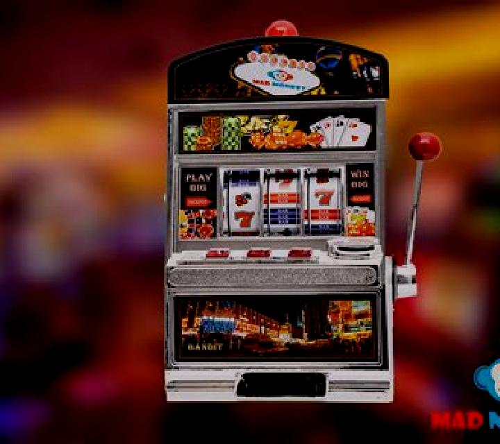Mad Monkey slot machine